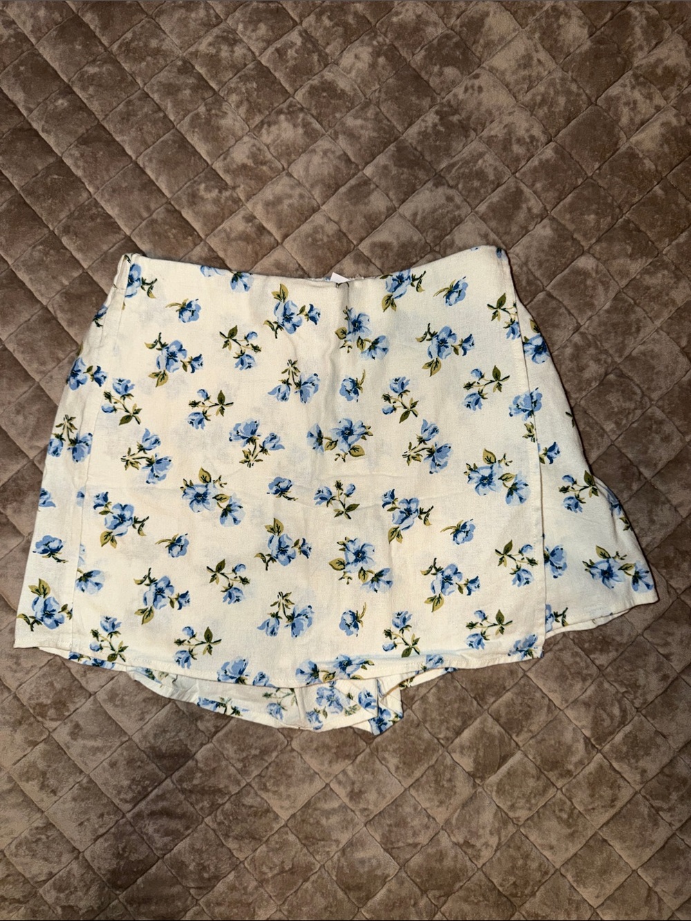 White Floral skirts  Shorts with Blue Rose Print